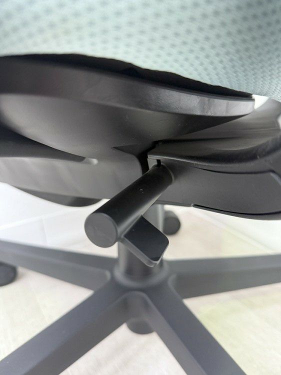 コクヨMonet（モネット）シリーズ 固定肘付モネットチェア 商品画像17