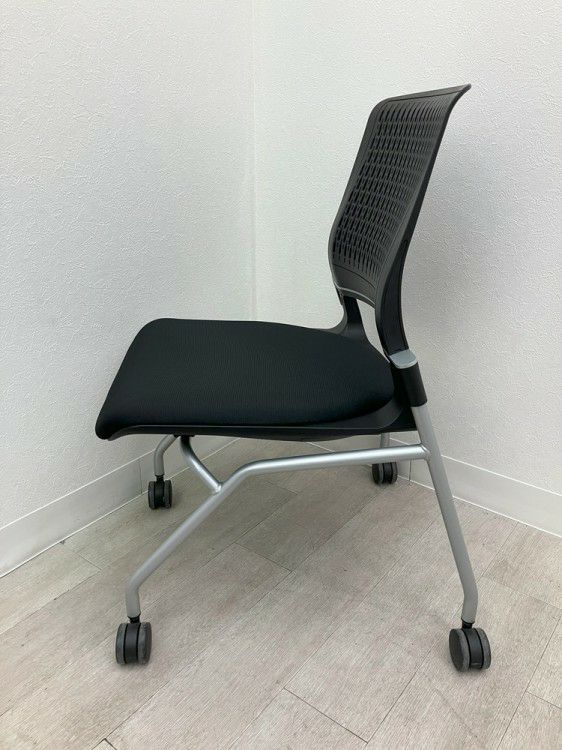 コクヨオルディナシリーズ ネスティングチェア4脚セット 商品画像7