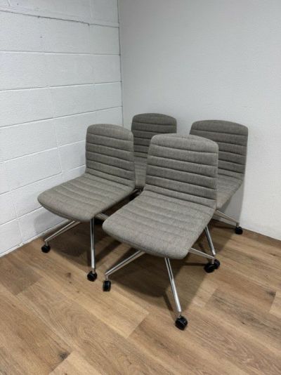 相合家具ルシェ・HQ ACSシリーズ ミーティングチェア4脚セット 商品画像1
