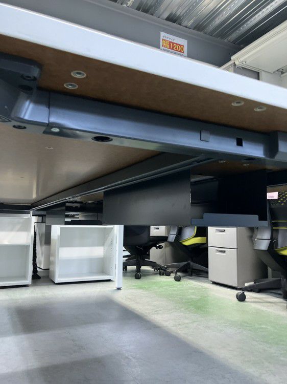 イトーキアクトリンクシリーズ 2400ワークテーブル 商品画像7