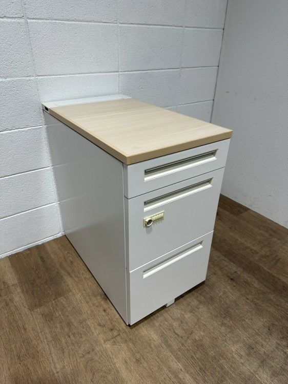 ウチダ（内田洋行）SCAENA(スカエナ)シリーズ　Kタイプ 脇机 商品画像1