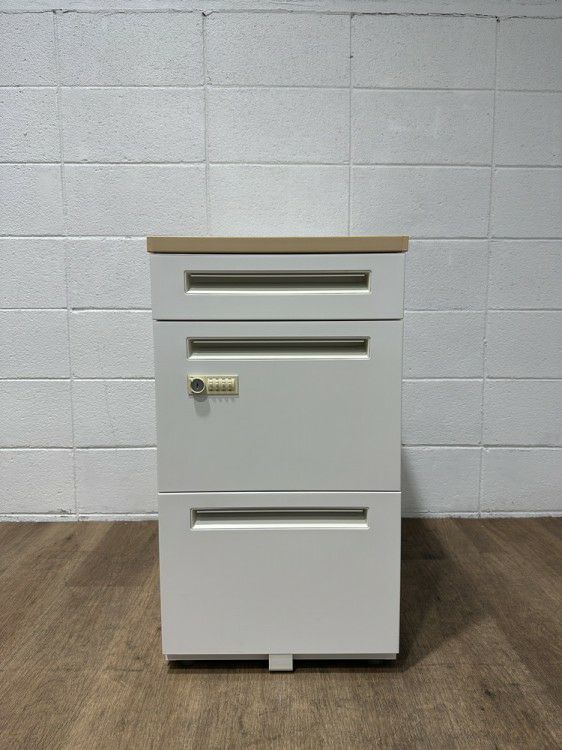 ウチダ（内田洋行）SCAENA(スカエナ)シリーズ　Kタイプ 脇机 商品画像2