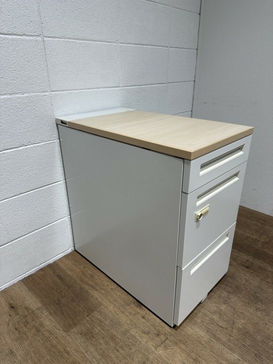 ウチダ（内田洋行）SCAENA(スカエナ)シリーズ　Kタイプ 脇机 商品画像3