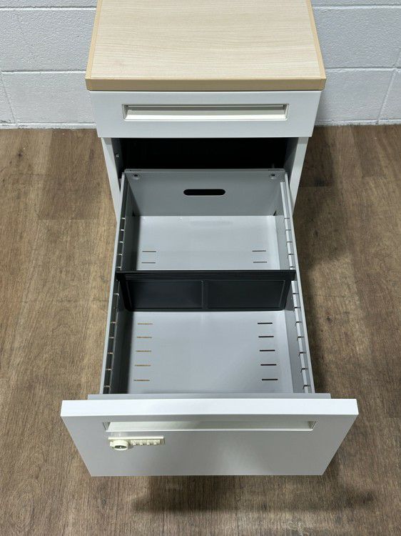 ウチダ（内田洋行）SCAENA(スカエナ)シリーズ　Kタイプ 脇机 商品画像7
