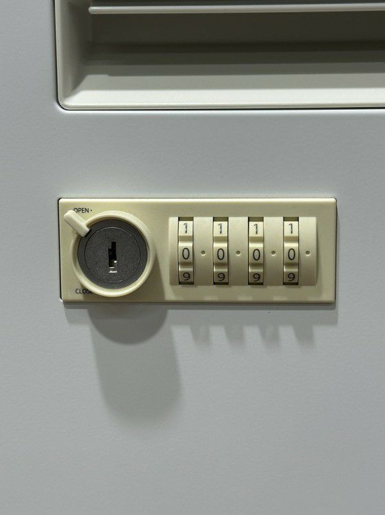 ウチダ（内田洋行）SCAENA(スカエナ)シリーズ　Kタイプ 脇机 商品画像9