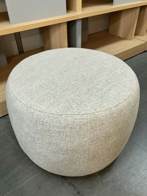 トリノシリーズ スツール 商品画像1