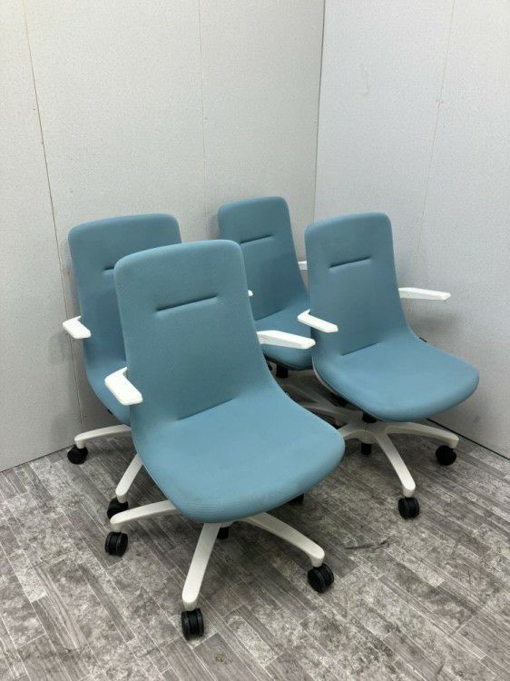 イトーキモーブシリーズ 固定肘付モーブチェア4脚セット 商品画像3