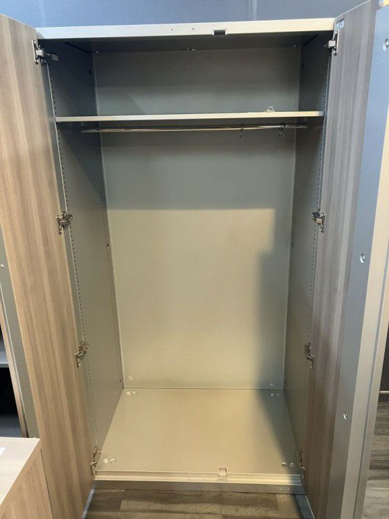 オカムラプリシード（PRESEDE）シリーズ 役員室用ワードローブ 商品画像3