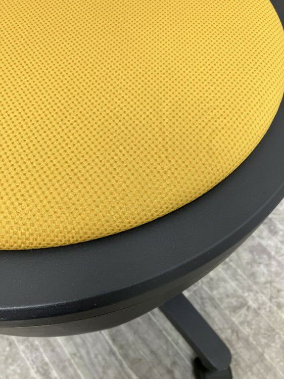 オカムラe-チェア 商品画像6