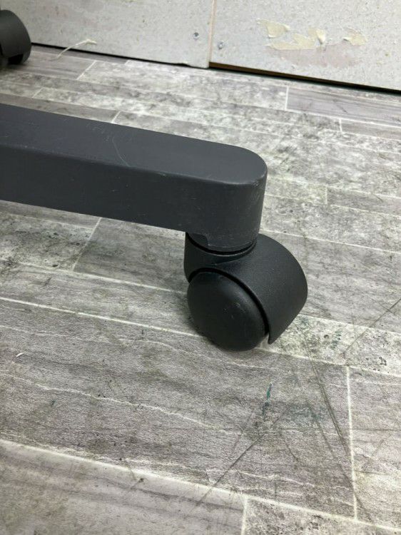 オカムラe-チェア 商品画像8