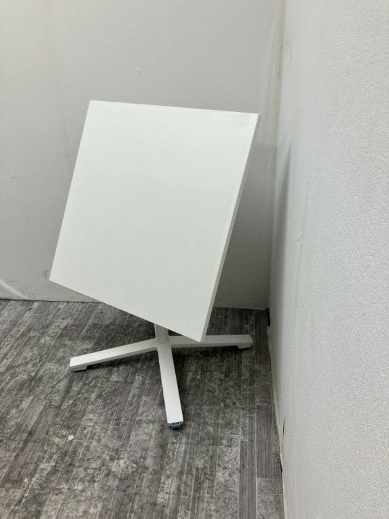 コクヨビエナ（VIENA）シリーズ 750角テーブル 商品画像4