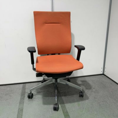 イトーキ 肘付スピーナチェア