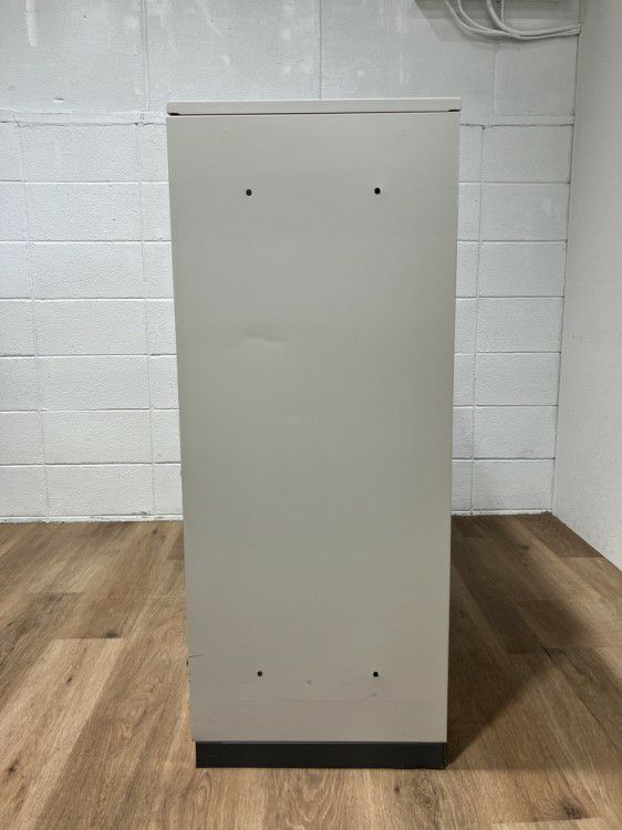 コクヨビジネスウォールNシリーズ クリアトレーキャビネット 商品画像3