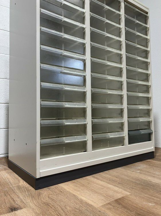 コクヨビジネスウォールNシリーズ クリアトレーキャビネット 商品画像9