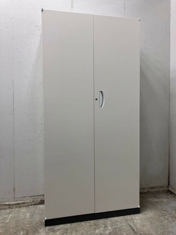 ライオンSVシリーズ 両開き書庫 商品画像1