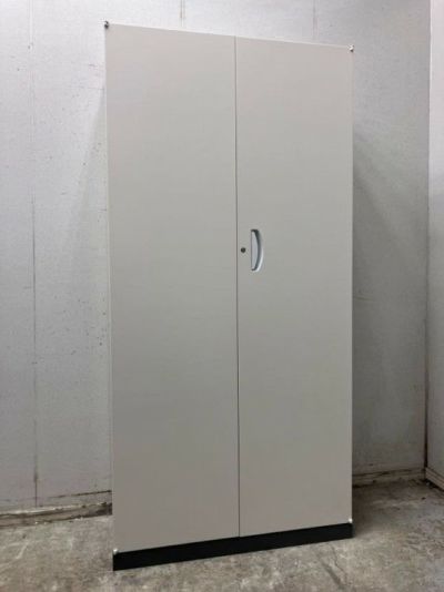 ライオンSVシリーズ 両開き書庫 商品画像1