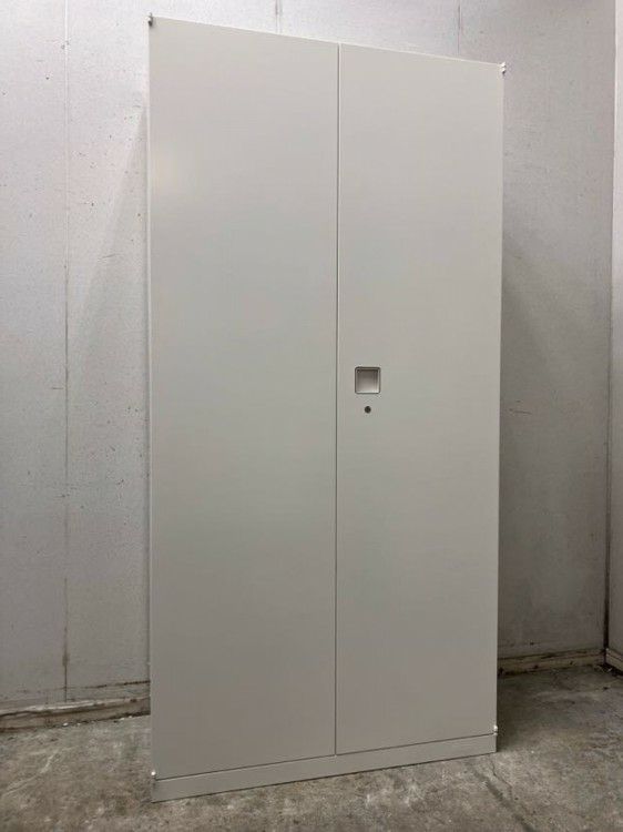 オカムラレクトラインシリーズ 両開き書庫 商品画像1