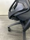 イトーキf(エフチェア)シリーズ 可動肘付エフチェア 商品画像7