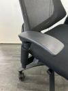 イトーキf(エフチェア)シリーズ 可動肘付エフチェア 商品画像10