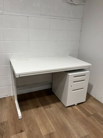 INABA/イナバデュエナシリーズ　Ｓタイプ 1200平デスク+ワゴンセット 商品画像1