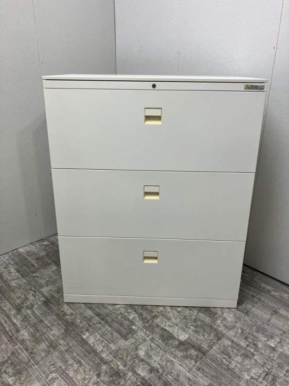 オカムラレクトラインシリーズ 天板付3段ラテラル書庫 商品画像1