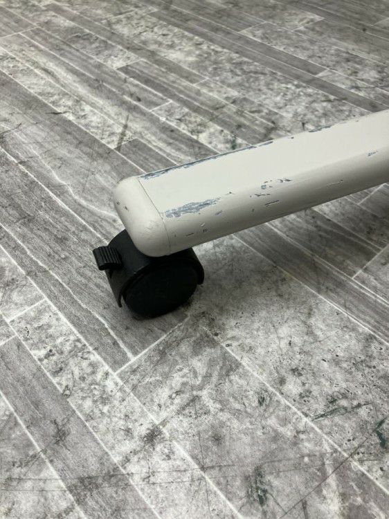 イトーキ脚付片面ホワイトボード 商品画像8