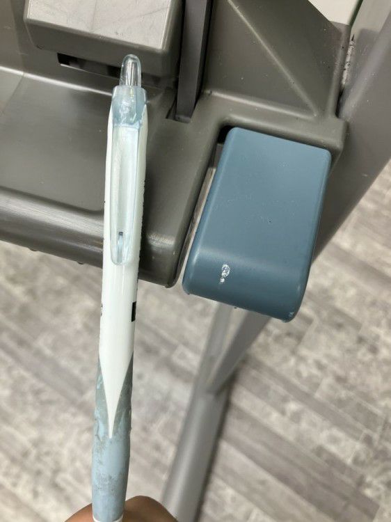 コクヨ脚付両面ホワイトボード 商品画像9