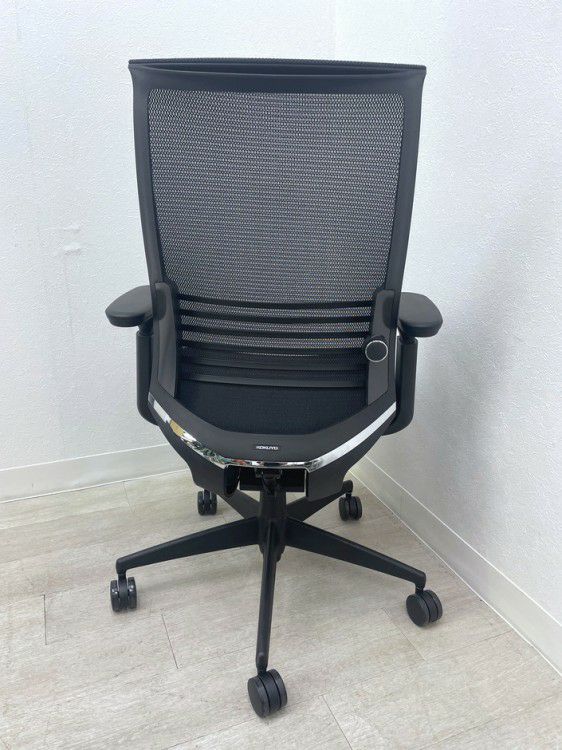 コクヨBezel(ベゼル)チェア 可動肘付ベゼルチェア 商品画像3