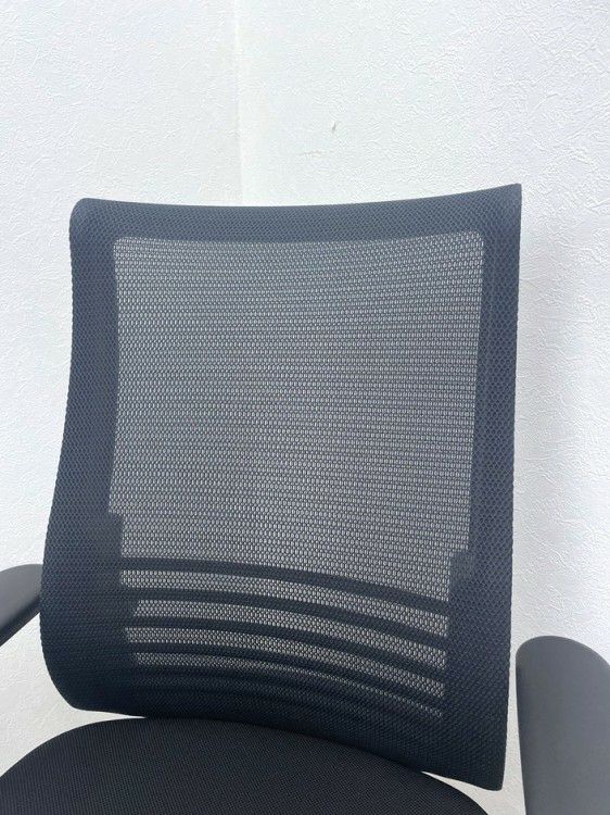 コクヨBezel(ベゼル)チェア 可動肘付ベゼルチェア 商品画像4