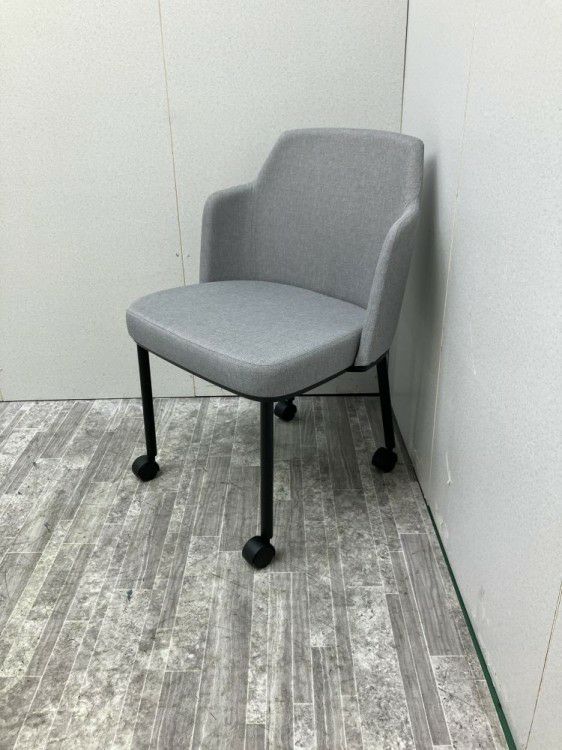 Knoll（ノール）リミックスサイドチェア 商品画像1