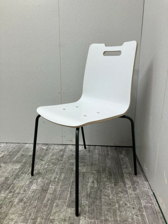 パブリックスタッキングチェア 商品画像1