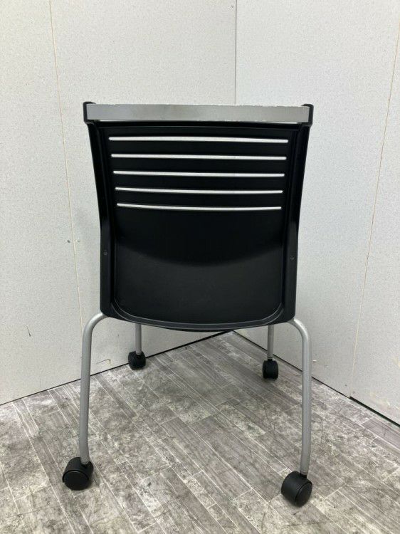 ナイキキャスター付スタッキングチェア 商品画像5