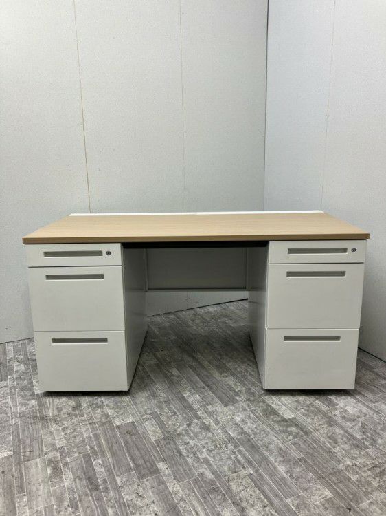 イトーキCZRシリーズ 1400両袖デスク 商品画像1