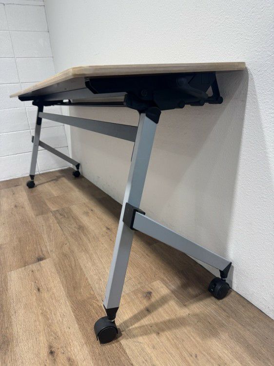 イトーキHXシリーズ 平行スタックテーブル 商品画像4