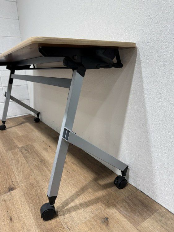 イトーキHXシリーズ 平行スタックテーブル 商品画像4