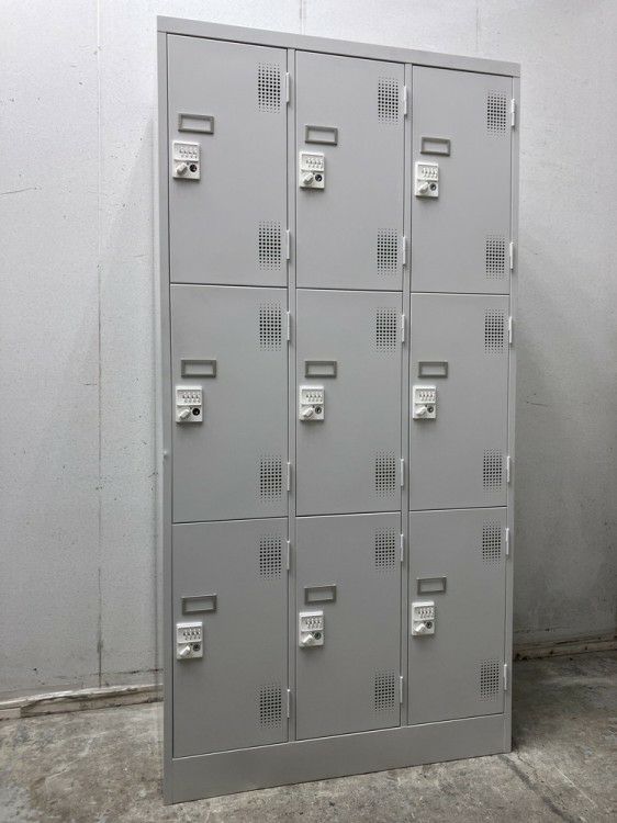 豊国工業9人用ロッカー 商品画像1