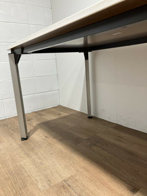 イトーキDEシリーズ ミーティングテーブル 商品画像11