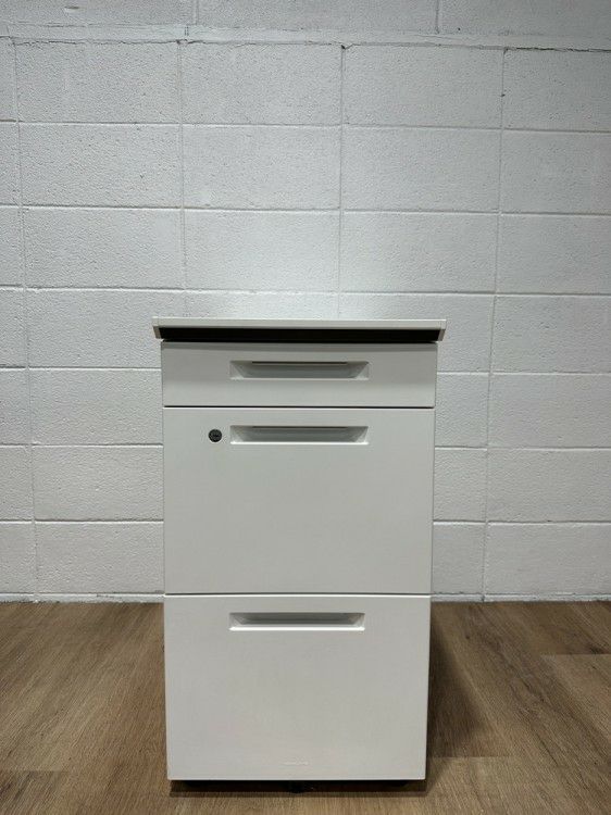 コクヨisシリーズ 脇机 商品画像2