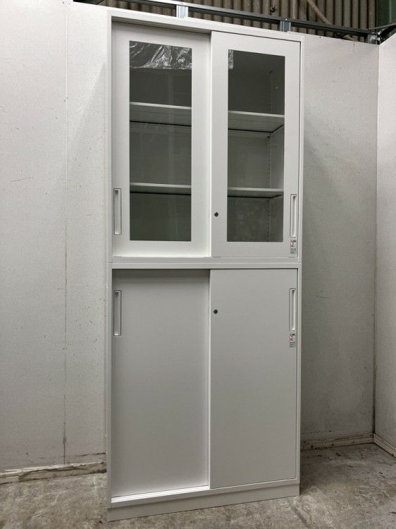 コクヨEDIA(エディア)シリーズ ガラススライド上下書庫 商品画像1