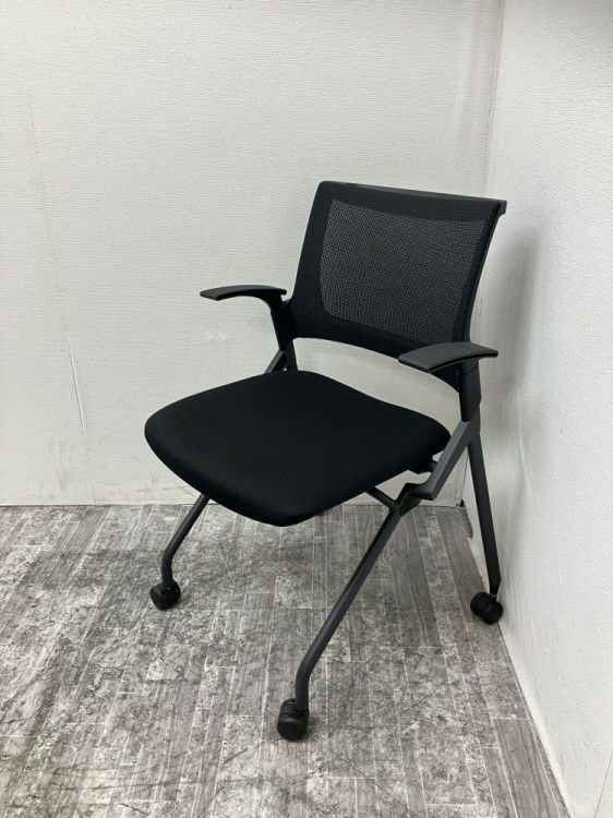 イトーキMonon(モノン)チェア 固定肘付モノンチェア 商品画像1