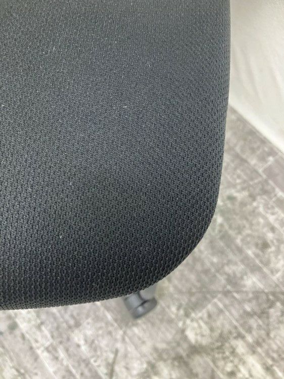 イトーキMonon(モノン)チェア 固定肘付モノンチェア 商品画像6