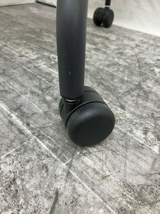 イトーキMonon(モノン)チェア 固定肘付モノンチェア 商品画像7