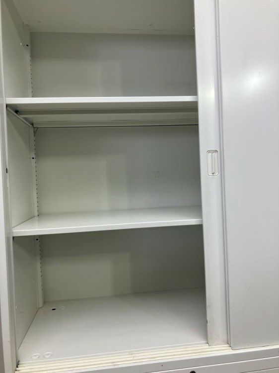 オカムラレクトラインシリーズ 3段ラテラル・3扉スライド上下書庫 商品画像3