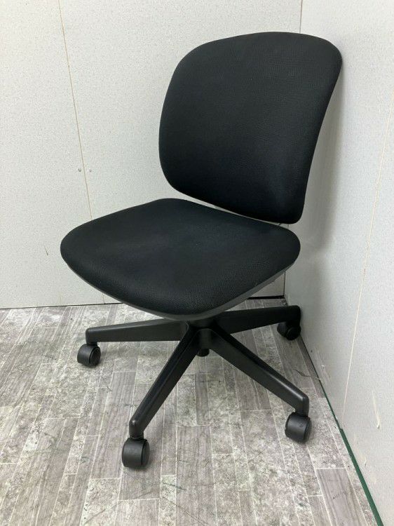 プラスプリセアチェア 商品画像1