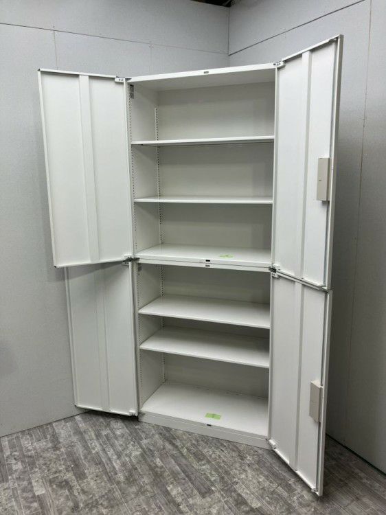 イトーキシンラインシリーズ 両開き上下書庫 商品画像2