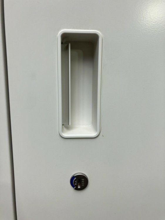 イトーキシンラインシリーズ 両開き上下書庫 商品画像4