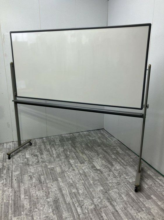 コクヨ脚付き両面ホワイトボード 商品画像1