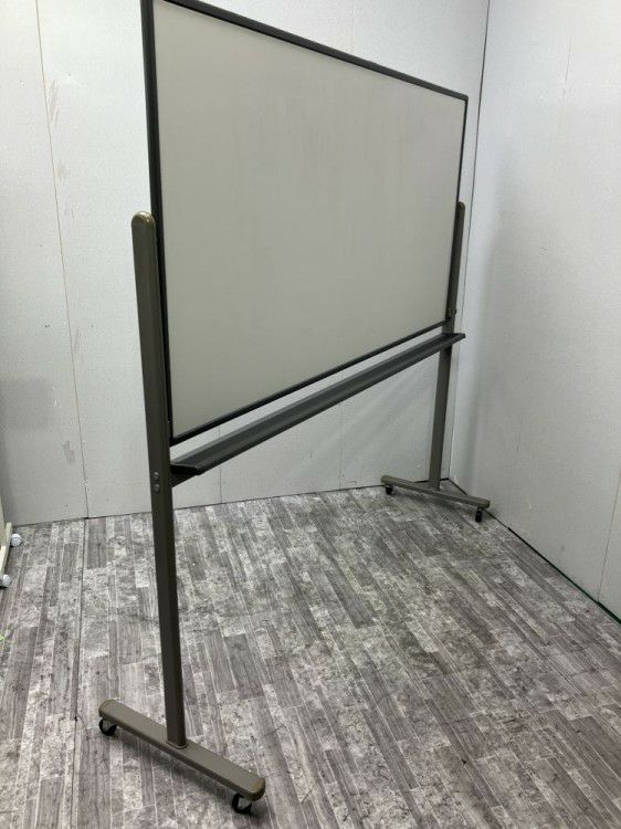 コクヨ脚付き両面ホワイトボード 商品画像3