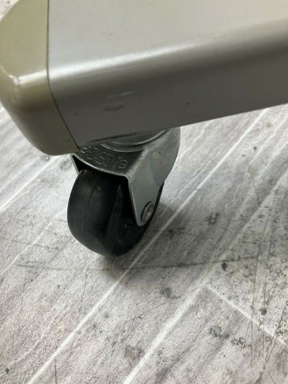 コクヨ脚付き両面ホワイトボード 商品画像8