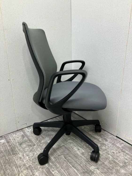 オカムラCG-M(シージーエム)シリーズ 固定肘付CG-Mチェア 商品画像4